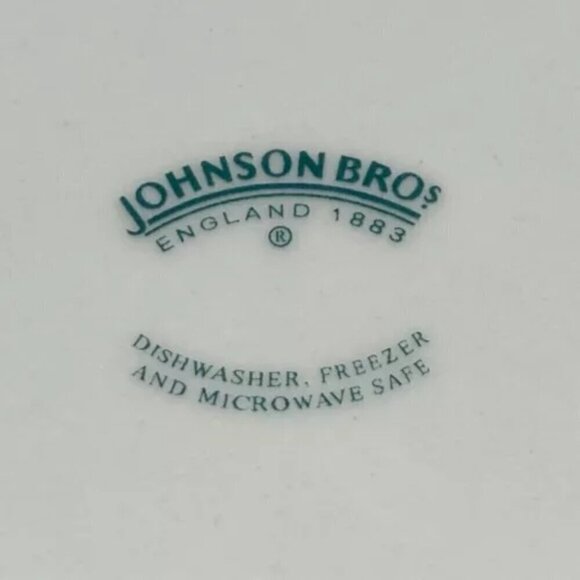 Johnson Bro's Denmark Furnivals Red White Floral Design England 8” Plate EUC - Picture 8 of 9